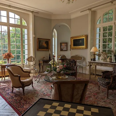 Chateau De Lavaud 3* Montbron