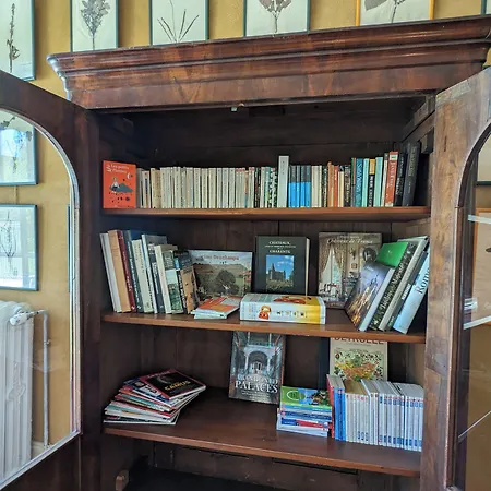 Chateau De Lavaud Penzion 3*