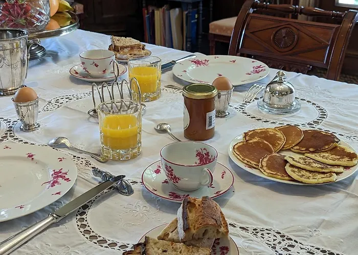 Chateau De Lavaud 3* Montbron