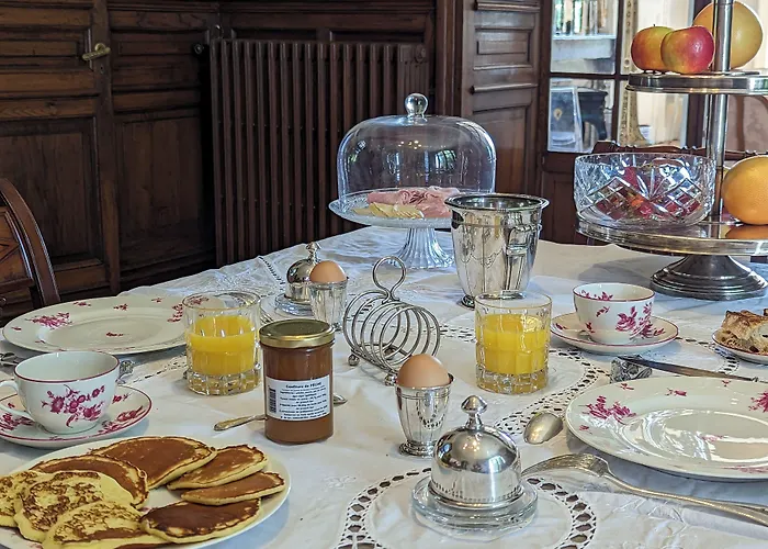 Maison d'hôtes Chateau De Lavaud 3*